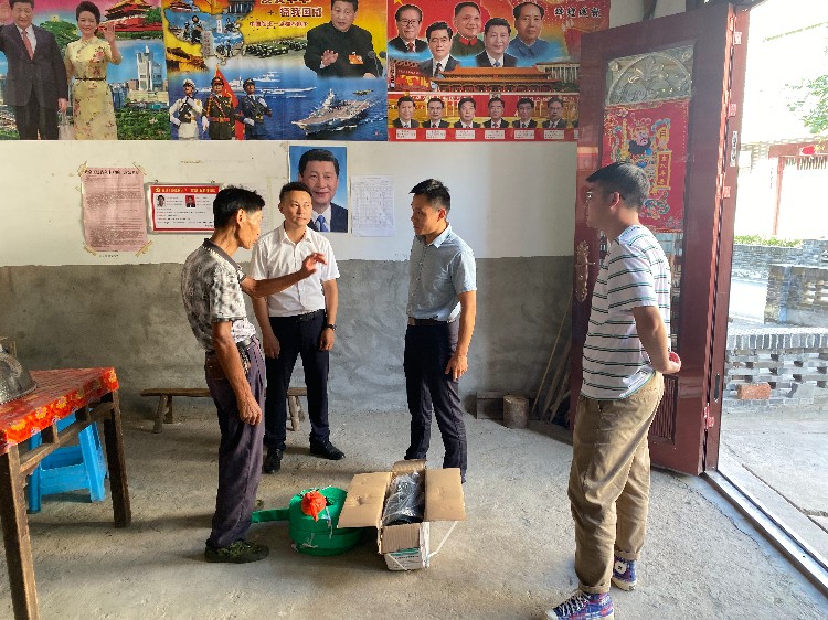 贈(zèng)送潛水泵.jpg 贈(zèng)送潛水泵.jpg